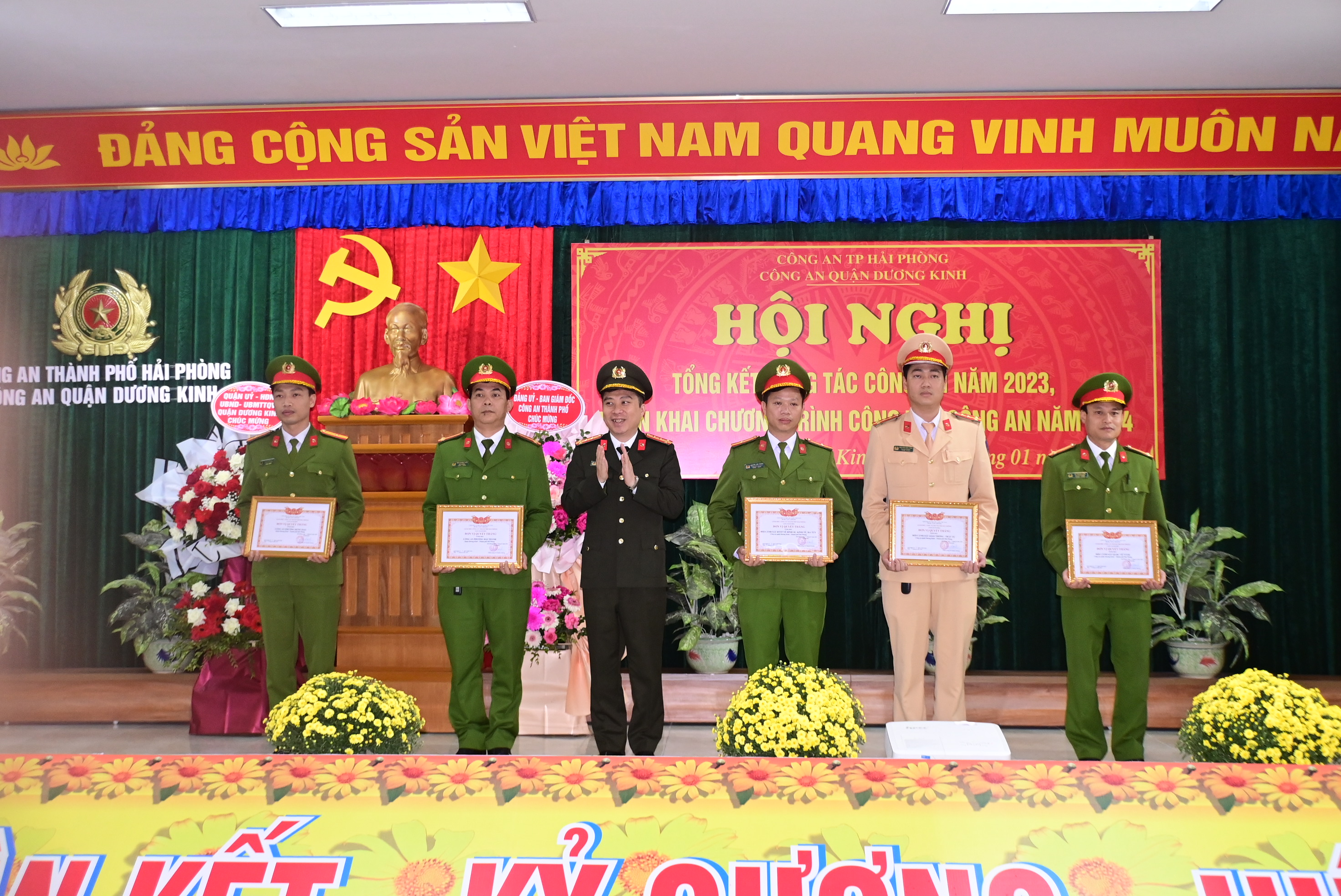 Công an quận Dương Kinh: Triển khai chương trình công tác Công an năm 2024